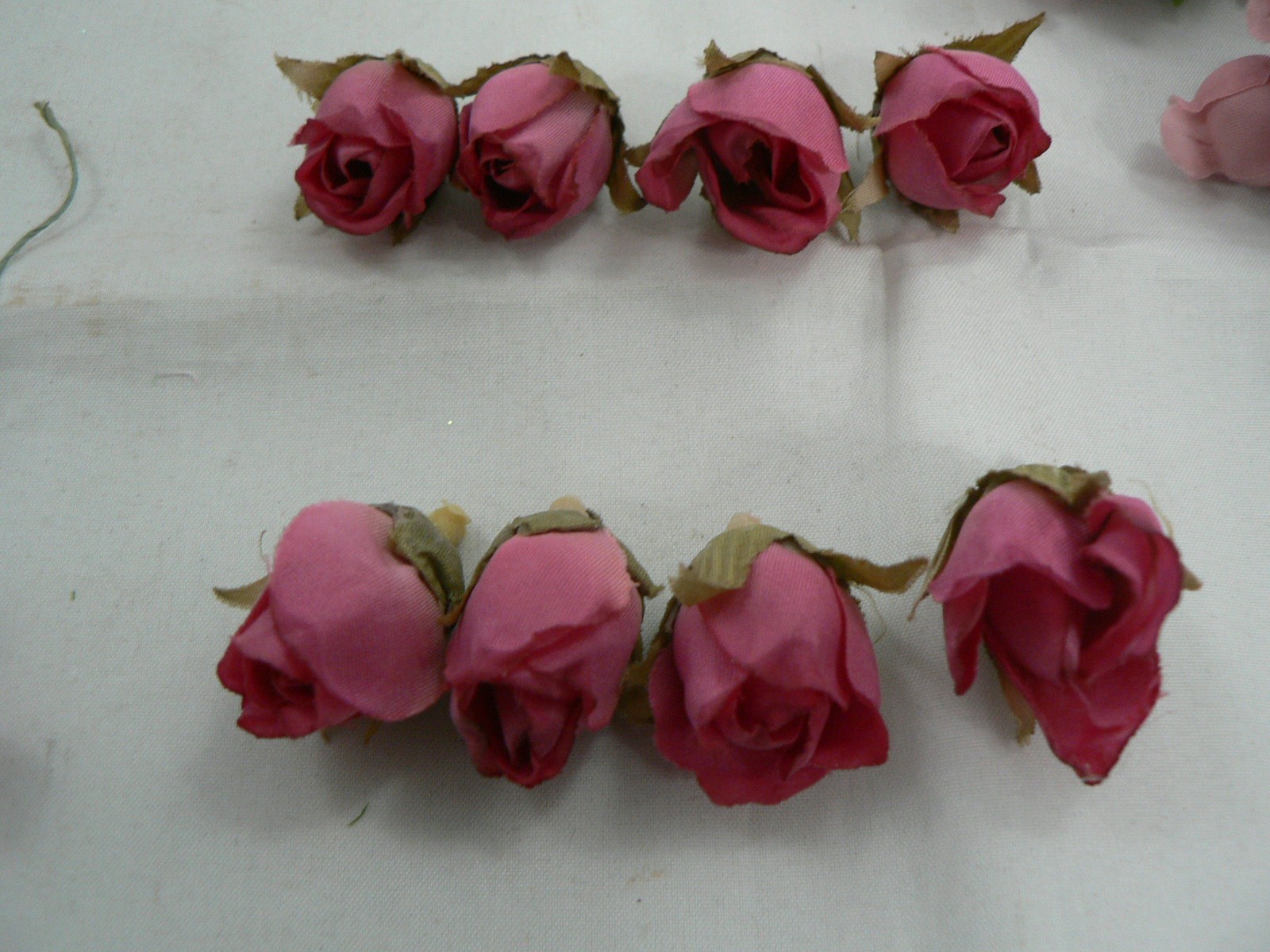 BEAUTIFUL ARTIFICIAL MINIATURE ROSES-BOUQUETS-LONG & SHORT STEM