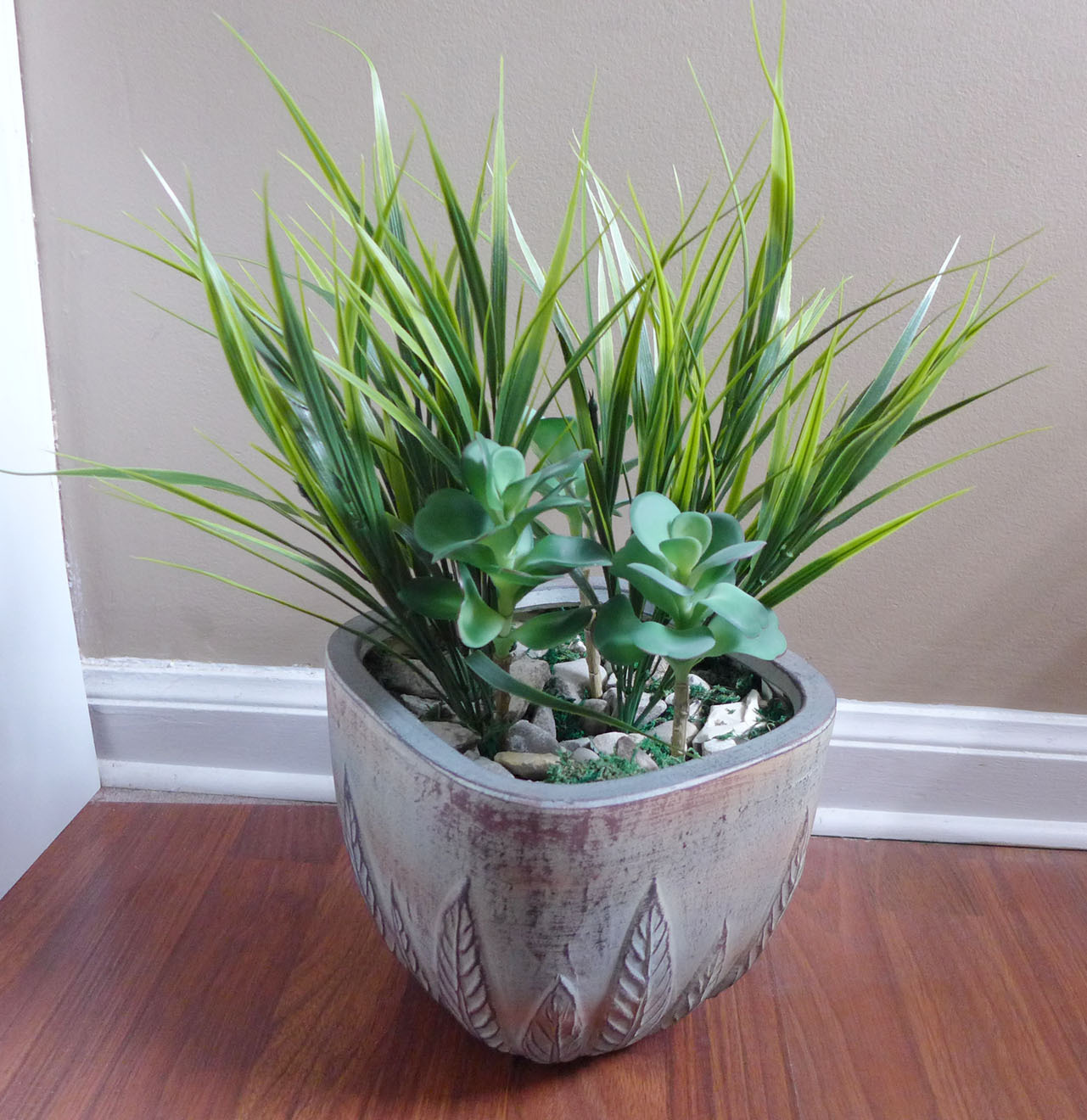 5 Artificial Grass Bushes Desert Plants Plastic Flower Home Garden Landscape