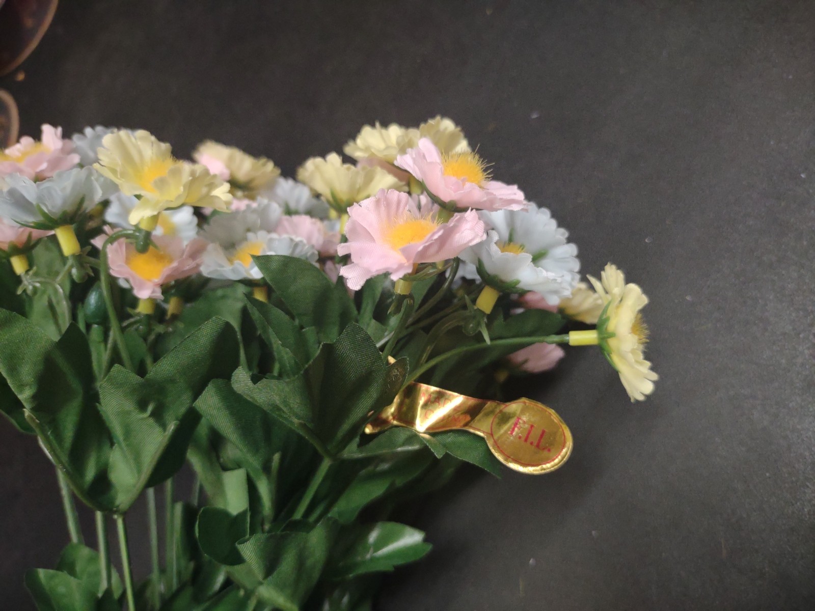 14″ Silk Daisy Bush, 14 Stems, 70 Mini Flowers Pink Yellow Blue, Baby Shower