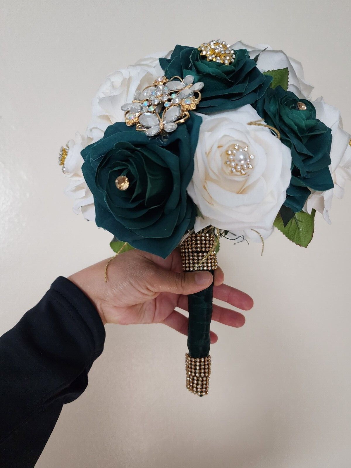 Emeral Green & Ivory Luxury Bouquet with Lights for Quinceneras & Weddings
