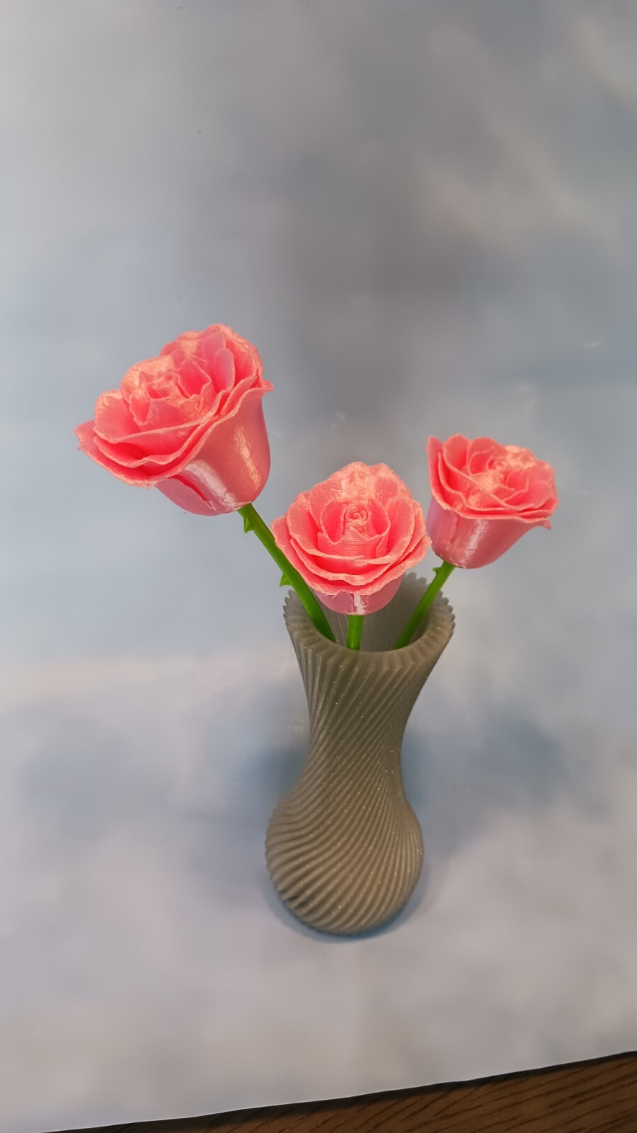 Mother’s Day Flowers Roses w/Vase 3D printed 3 Rose colors 2 color vases