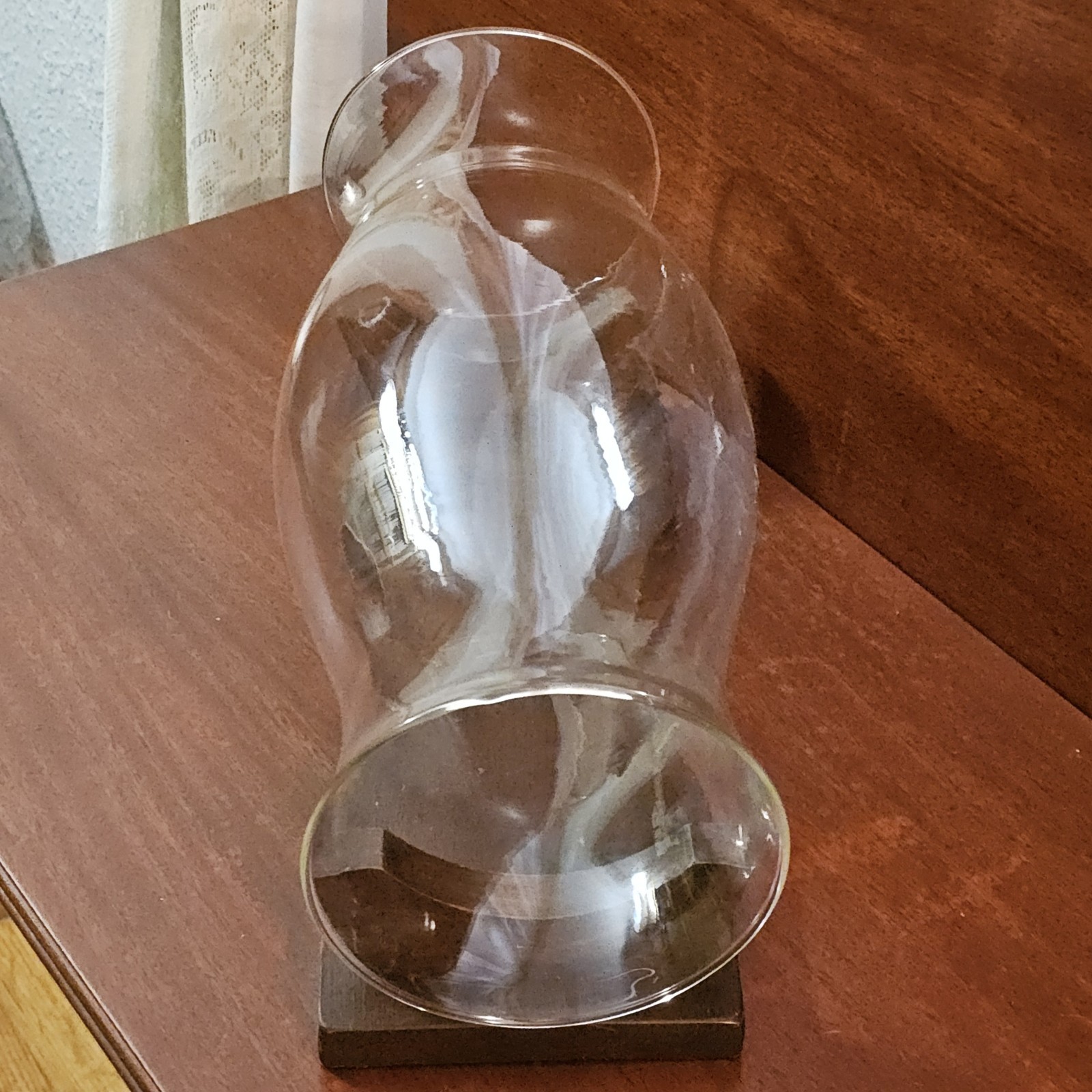 15″ Glass Hurricane Globe Shabby Chic Centerpiece on Wooden Stand