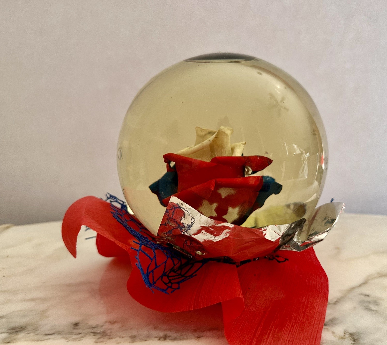 Forever American Flag ROSE In Glass Ball Water Dome Globe Large Real Rose 6×6