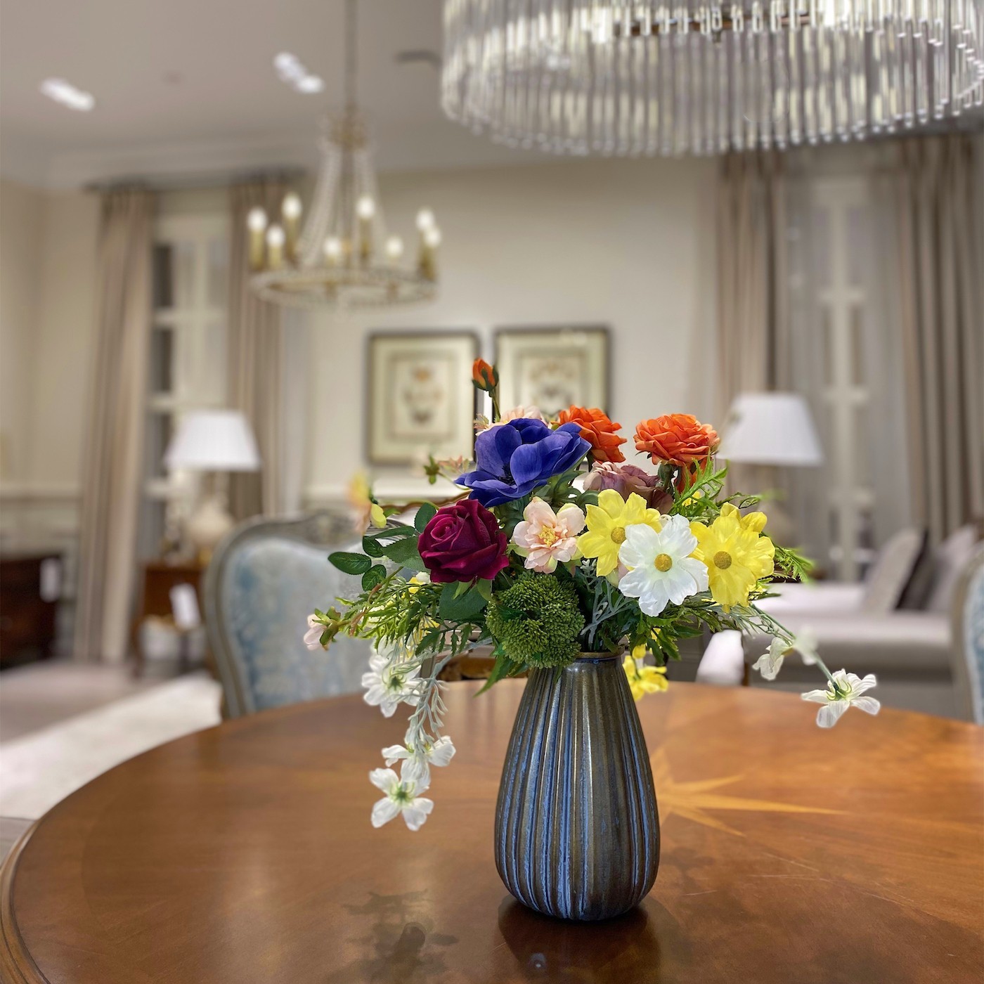 Artificial Faux Flowers in Vase,Silk Flower Arrangement Floral Table Centerpiece
