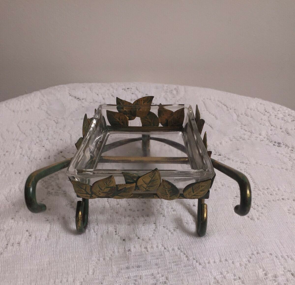 METAL WHEELBARROW WITH GREEN IVY -FOREST GREEN -PLANTER HOME DECOR’