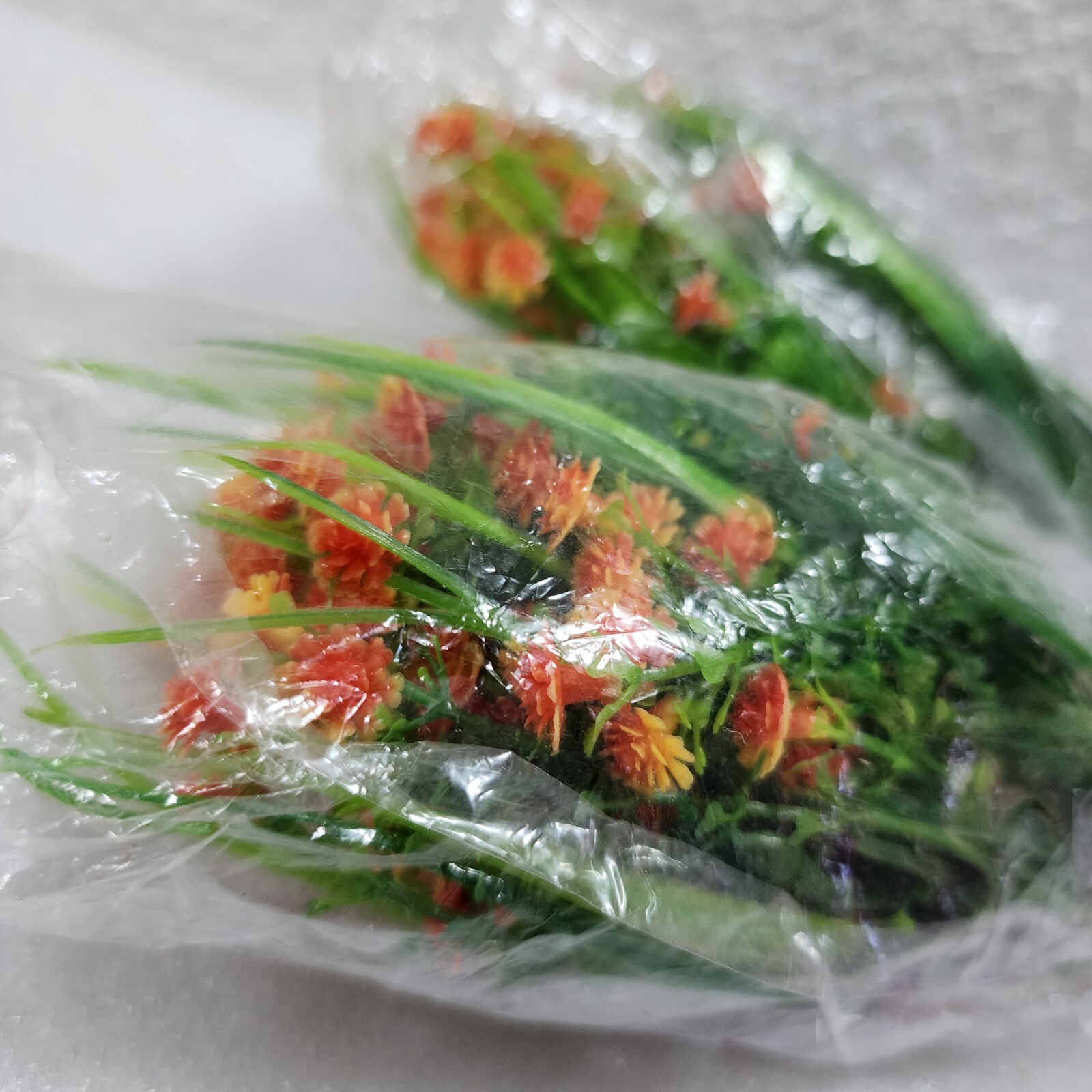 AngleLife Artificial Daffodil Flowers for Wedding, Garden, Office Decor, 4 Pcs