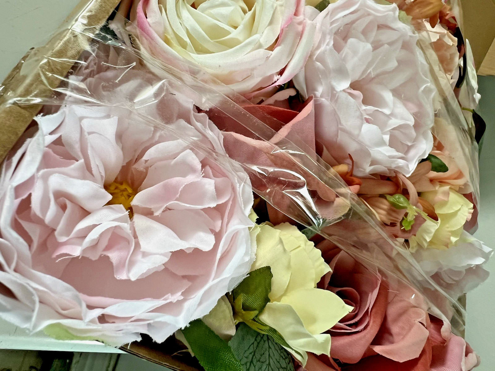 Peonies Artificial Flowers Pink Silk Roses Blush Pink, Peach, Cream 8″ Stems