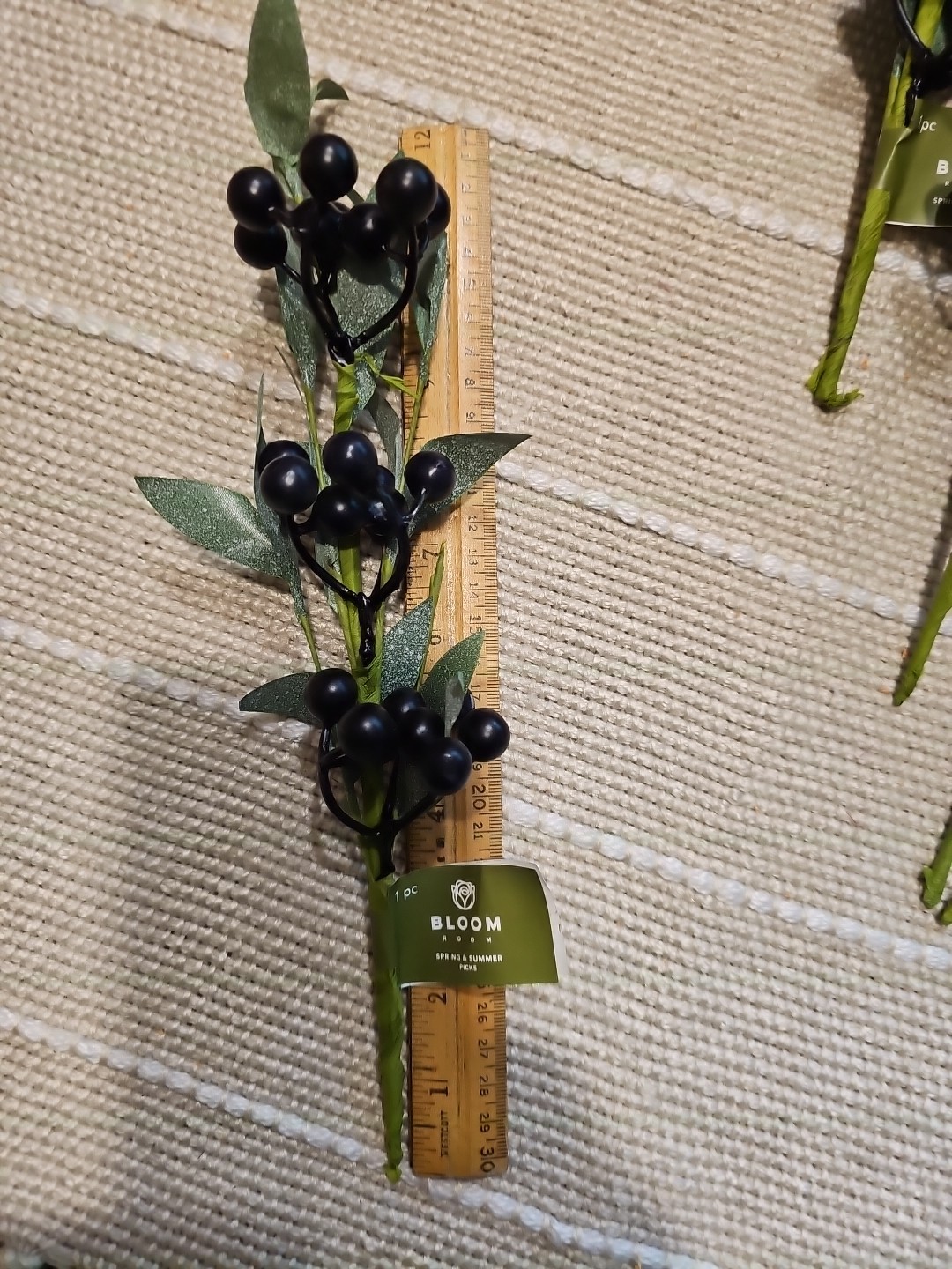 12 NEW 12″ SPRING SUMMER BLACK BERRY LEAVES Floral Pick Decor FREE SHIP