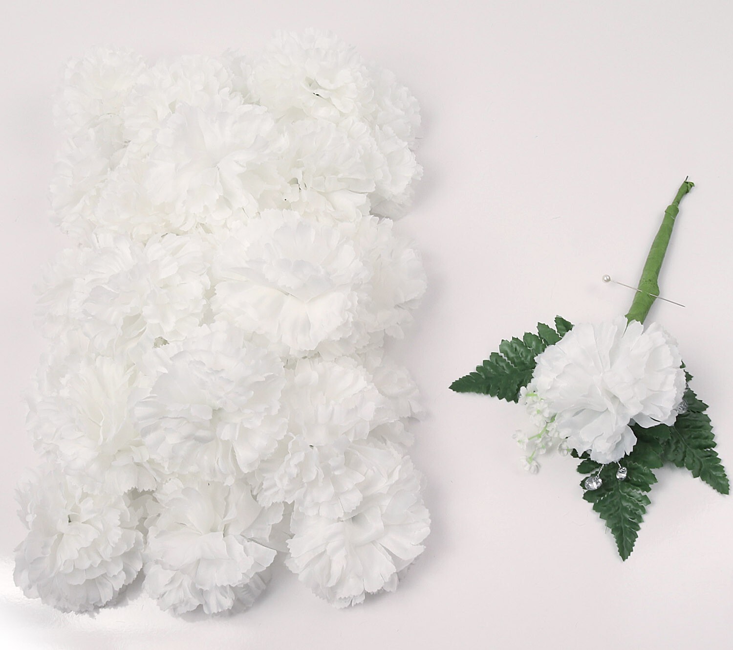 100 White Silk Carnation Picks: 5″ Floral Stems for Events, D?cor