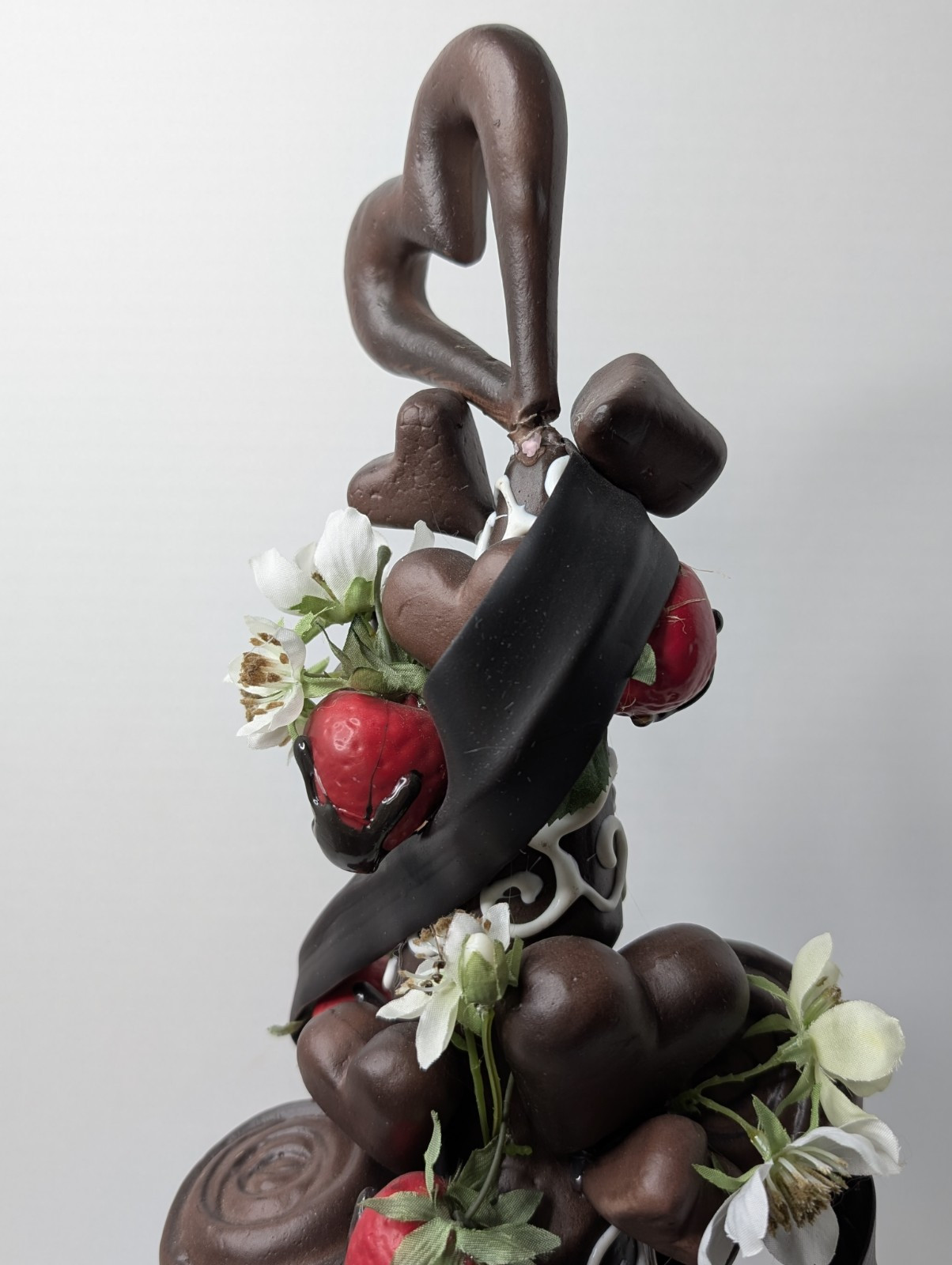 Vintage Chocolate Tree Plant Floral Christmas Holiday Faux Hearts Strawberries
