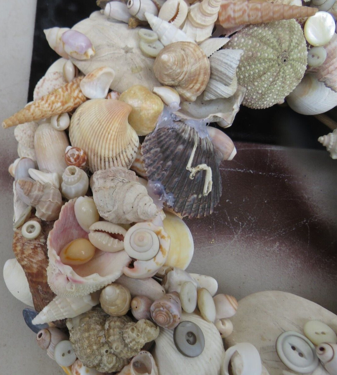 LARGE NATURAL HANDCRAFTED SEASHELL WREATH 14″ BEACH SEASHORE COASTAL DECOR