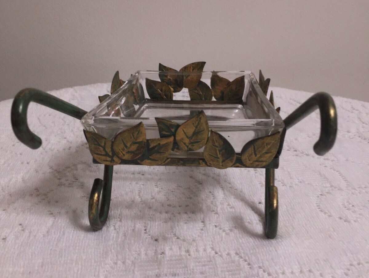 METAL WHEELBARROW WITH GREEN IVY -FOREST GREEN -PLANTER HOME DECOR’