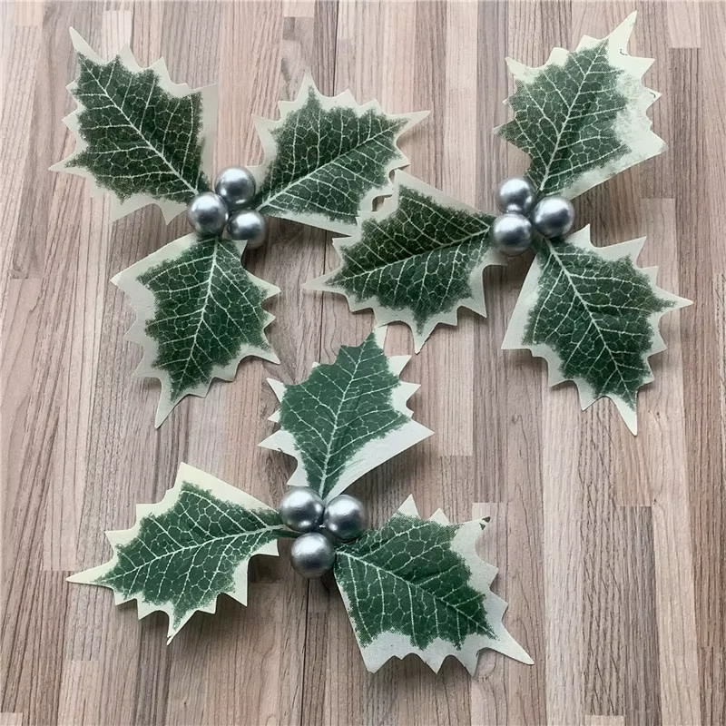 10/50pcs Artificial Holly Berries With Green Leaves DIY Christmas New Year Decor