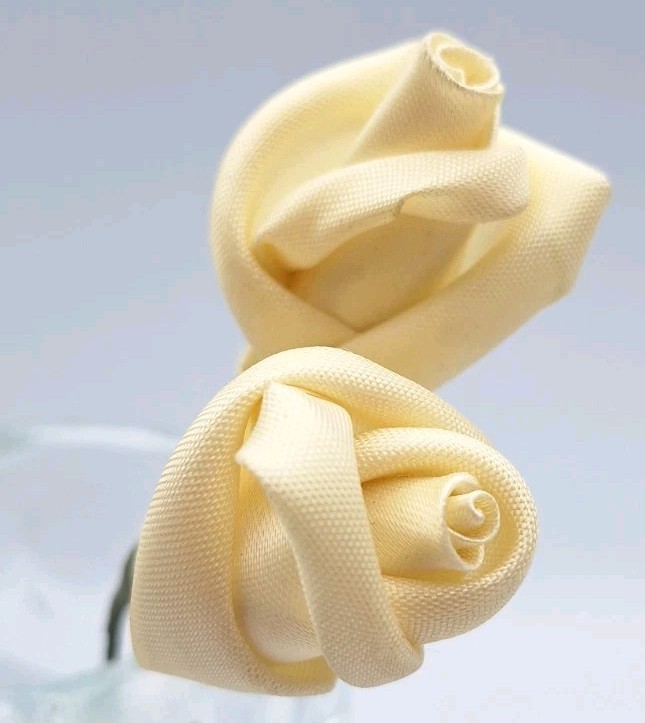 VTG Handmade Satin Ribbon Artificial Rose Bud Flexible Stem Butter Yellow *2Pcs