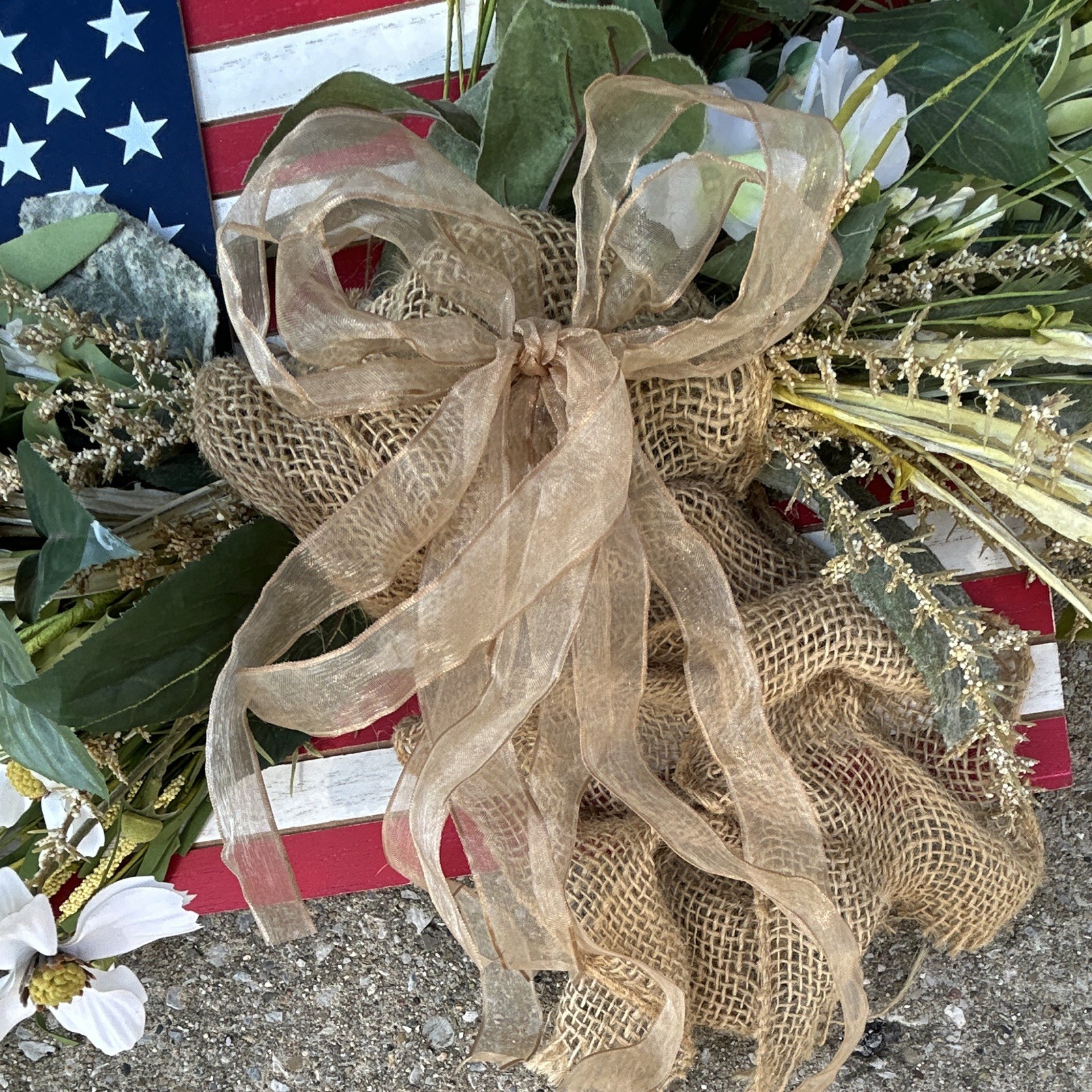 Handmade Patriotic floral Wall Hanging Decor, burlap & wood, artificial flowers.