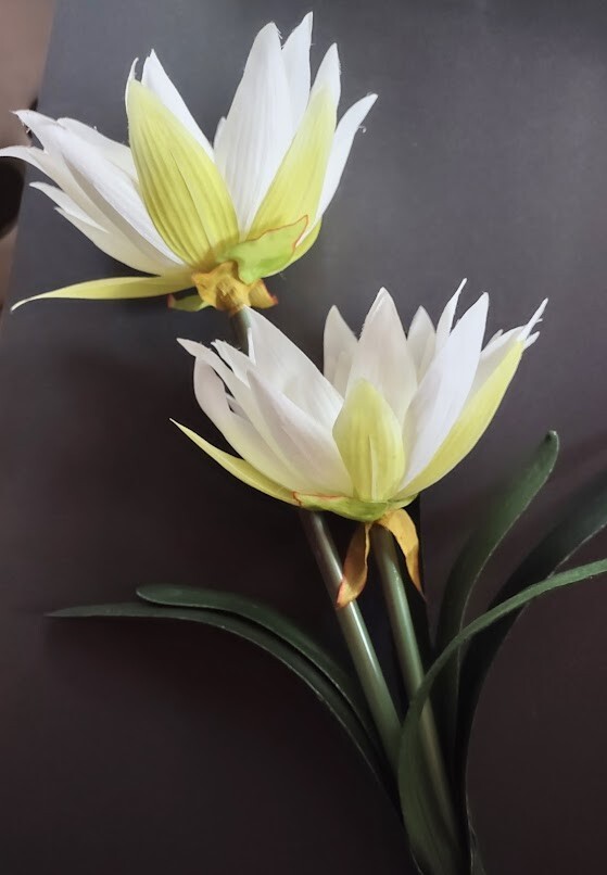 Artificial lotus flower decoration