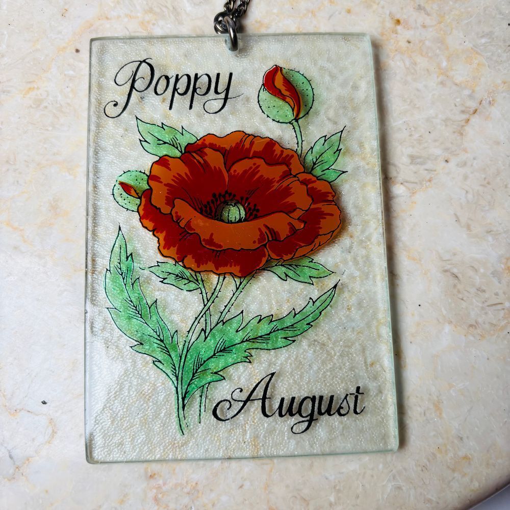 Retro Hanging Stained Glass Poppy August Birth Month Flower Decor Sun Catcher