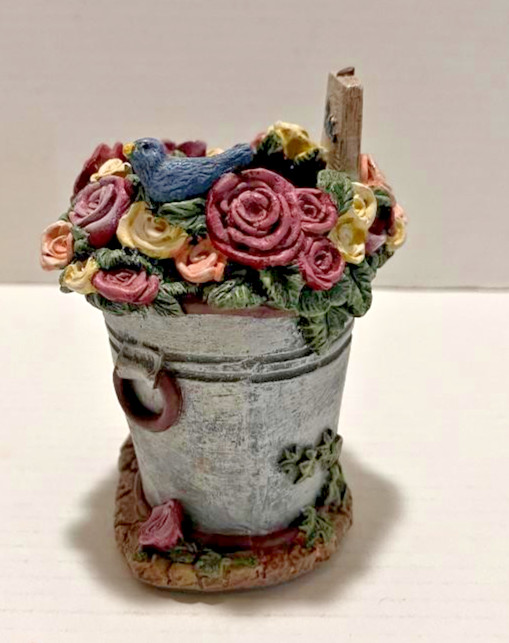 Roses Flower Pot with Bird & Floral Details Multicolor
