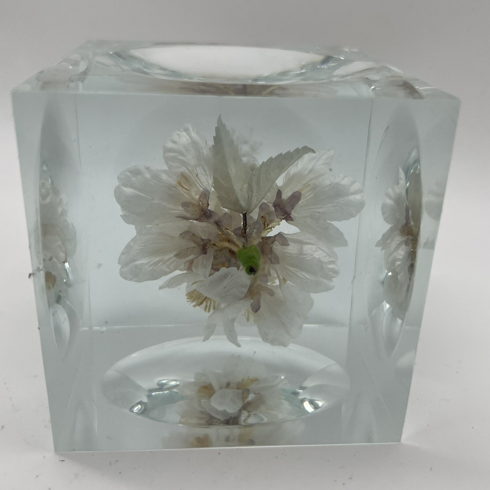 Crystal Clear Lucite Acrylic Large 3 3/4in” Sola Cube Cherry Blossom Flowers