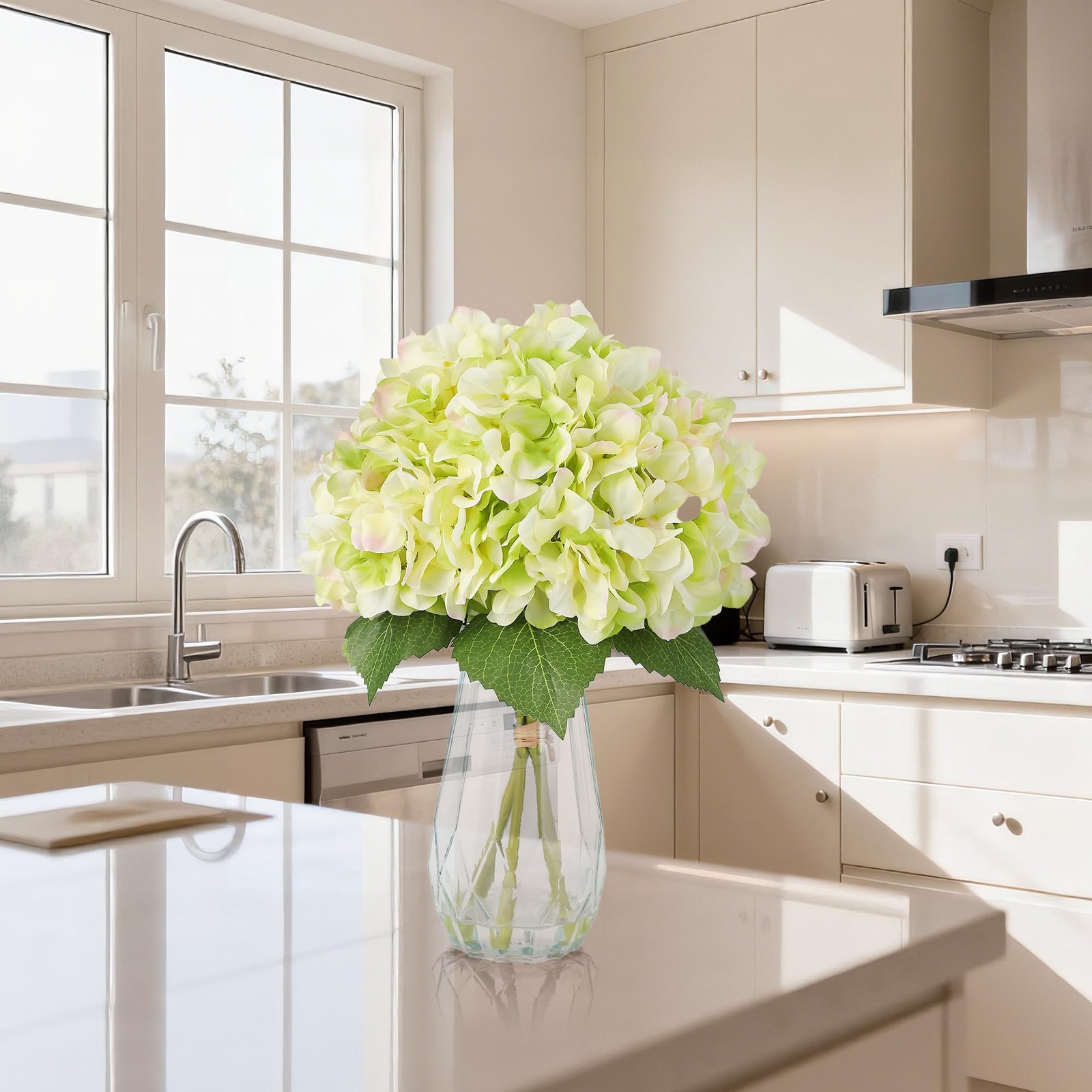 homfan 5-Piece Artificial Hydrangea Arrangement in Glass Vase – Fade-Resistan…
