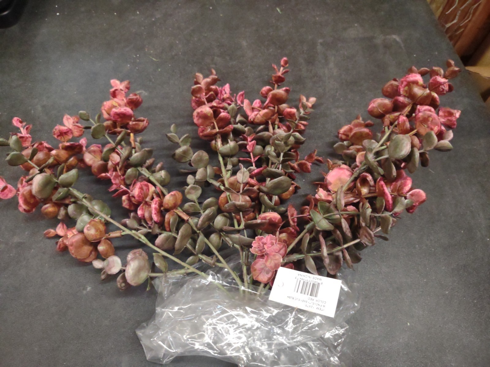 Plastic Spiral Eucalyptus Bush, Deep Moss Green & Dark Red, 6 Stem 13″ Baby Euc