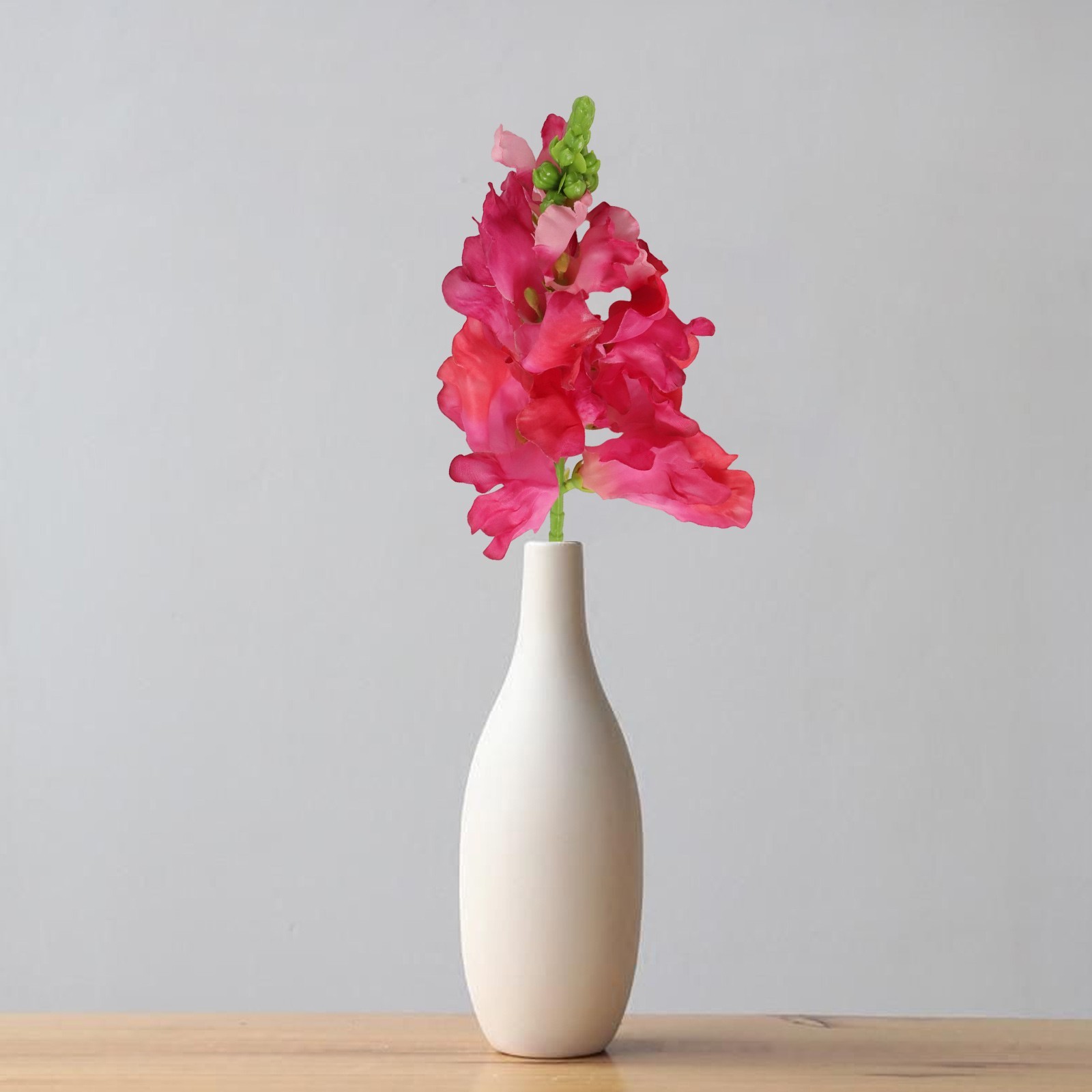 Artificial Hyacinth Flowers with Flexible Stems for Easy Arrangement in Vases
