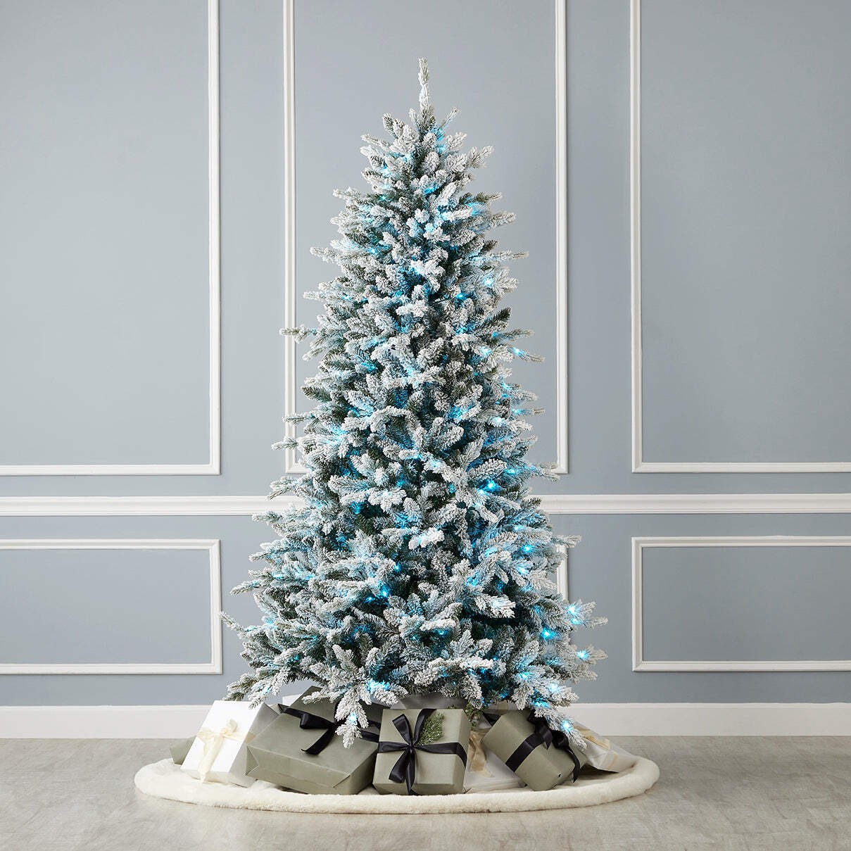 Bluffton Flocked Pine Tree