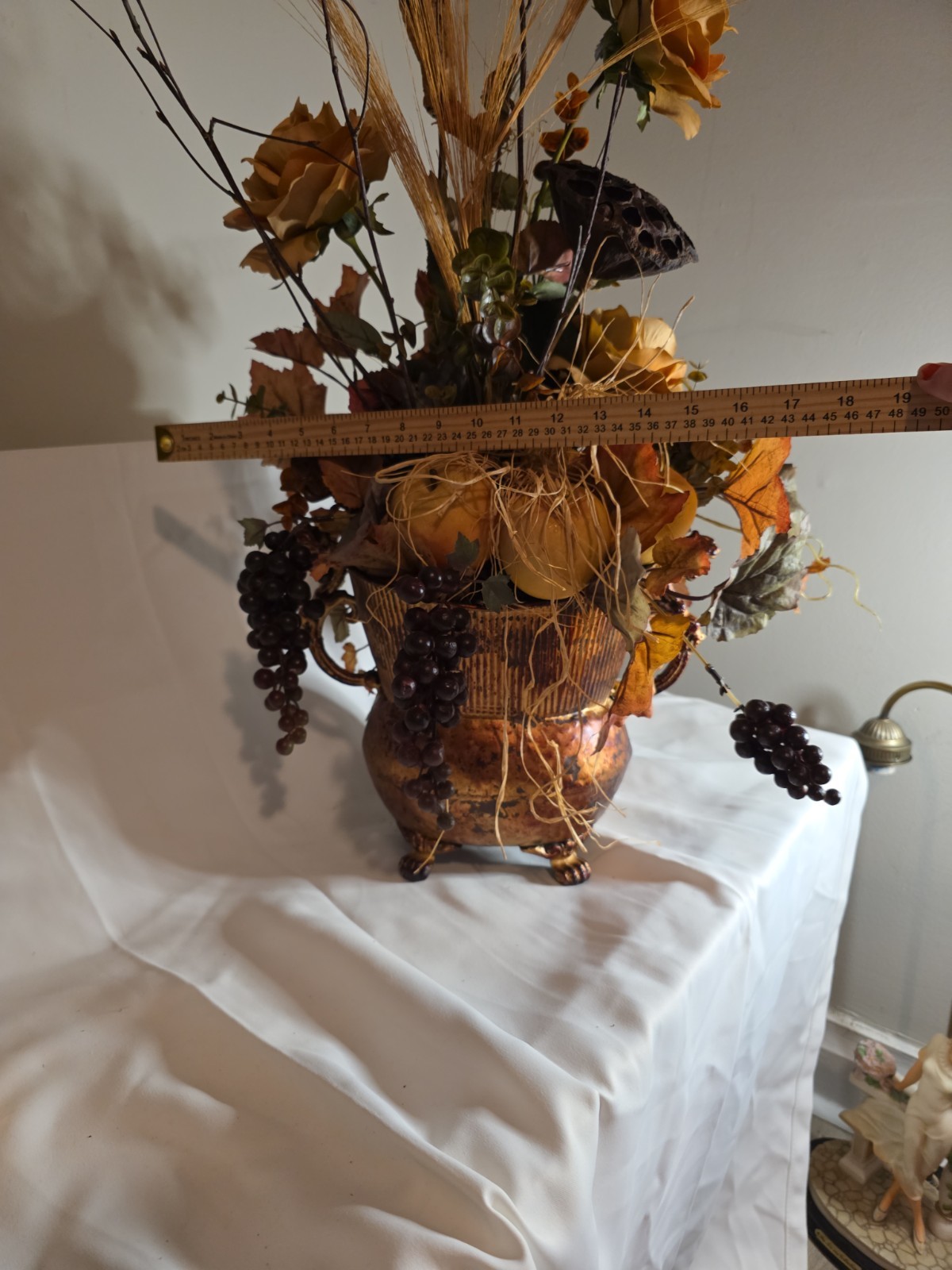 🌾🍂 Vintage Floral Arrangement in Ornate Footed Metal Urn – 29″ Tall – Rustic