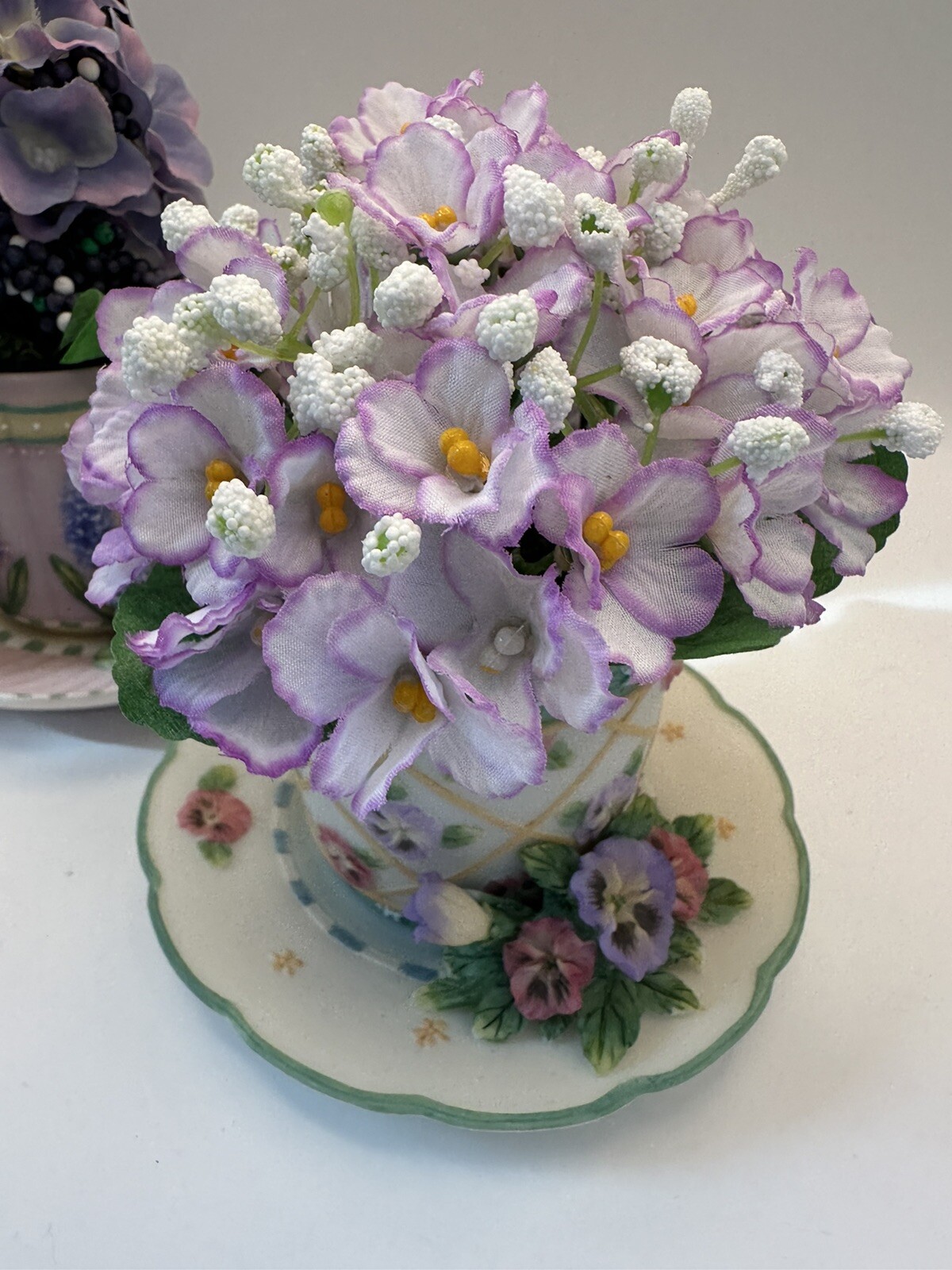 Set of 2 Resin Teacups Mug with Faux Flowers A Richesco Corp CottageCore Decor