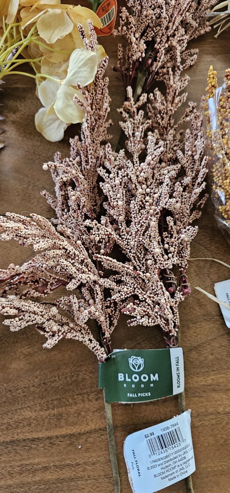 Fall Autumn Branches Stems Bundle Lot 60 BN