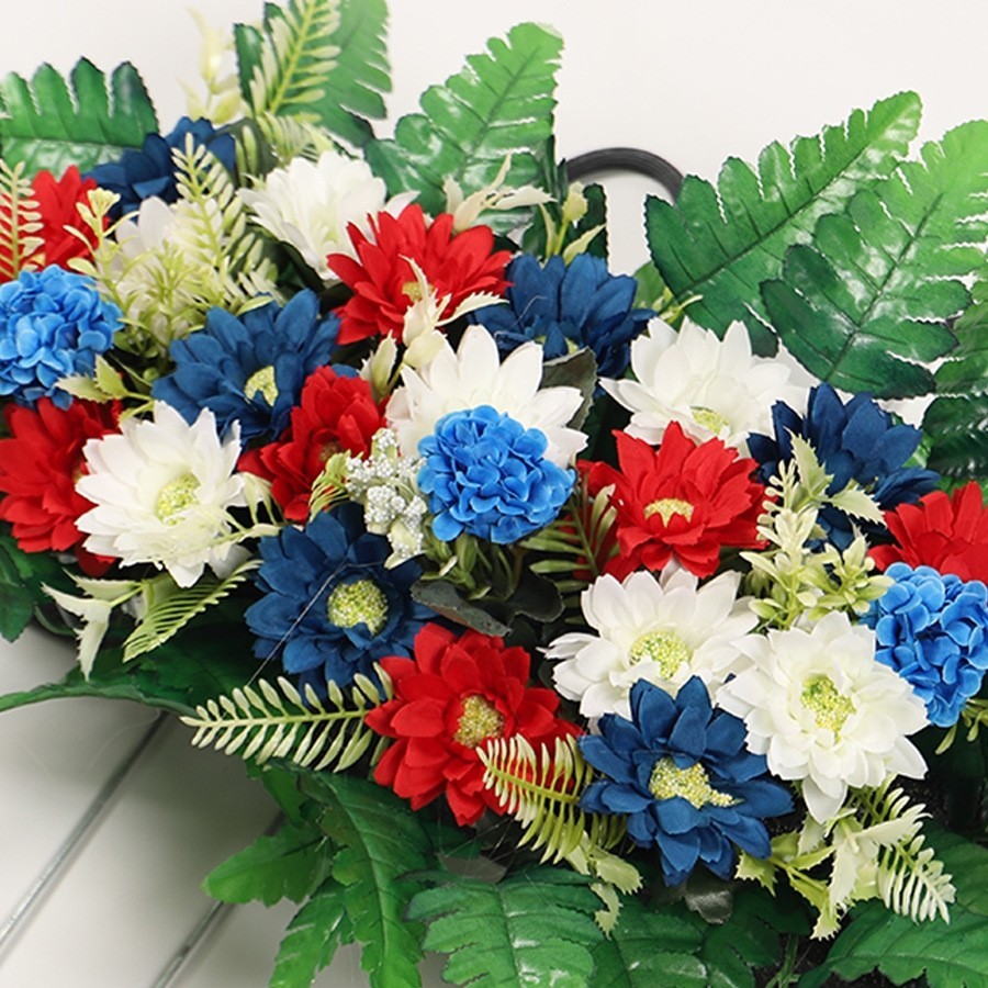 Patriotic Silk Floral Bouquet with Dense Daisy Layout 19.7×13.8in Outdoor Use