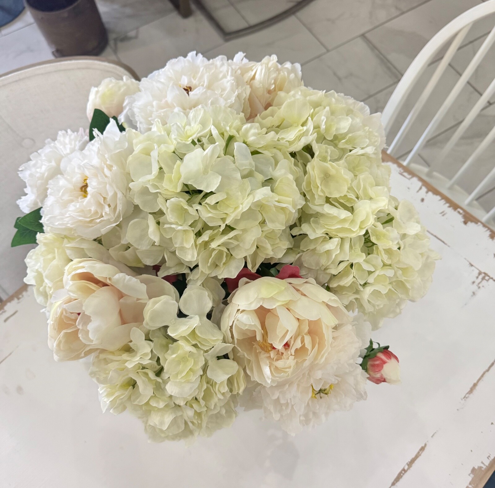 John-R1chard Collection White Dove 22″ Faux Floral Arrangement