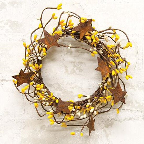 Pip Berry in Yellow & Cream w/ Rusty Tin Stars Candle Ring / Wreath 4″ Diameter