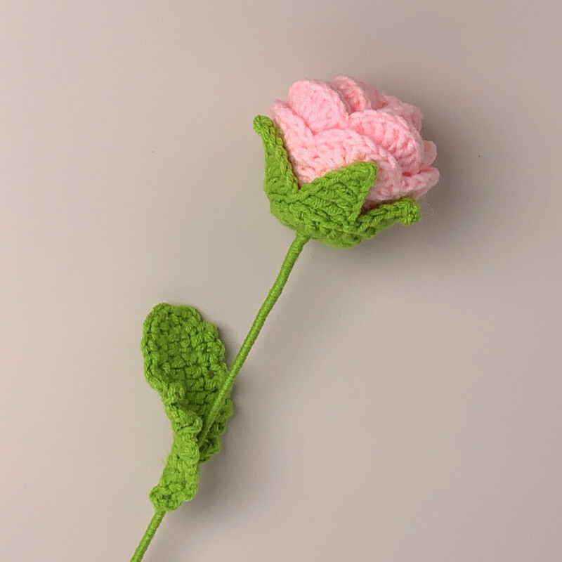 Hand Knitted Flower Yarn Crochet Rose Flowers Hand Craft Bouquet Wedding Decor