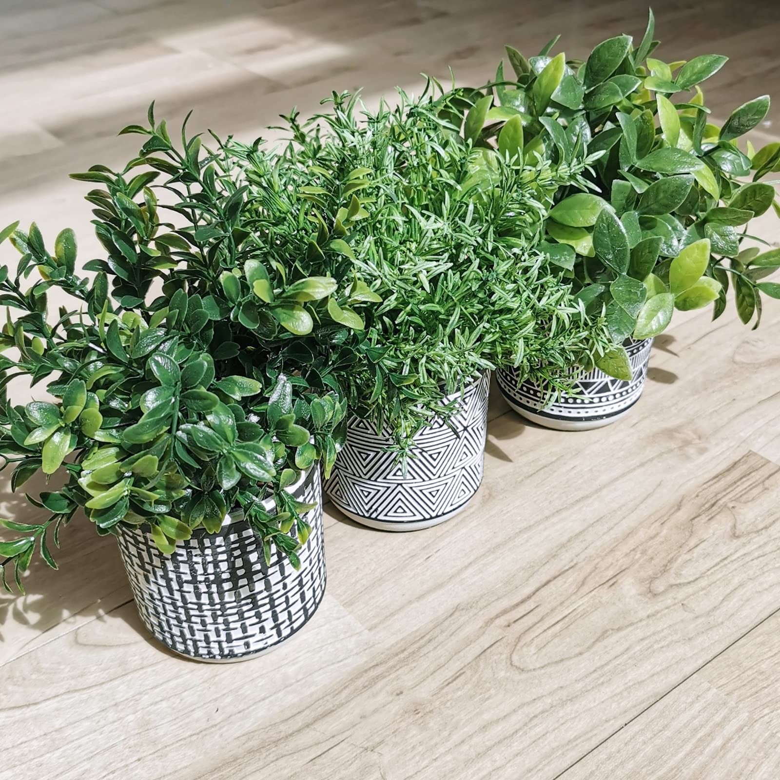 Winlyn Set of 3 Small Potted Plants Artificial Eucalyptus Rosemary Boxwood Pl…