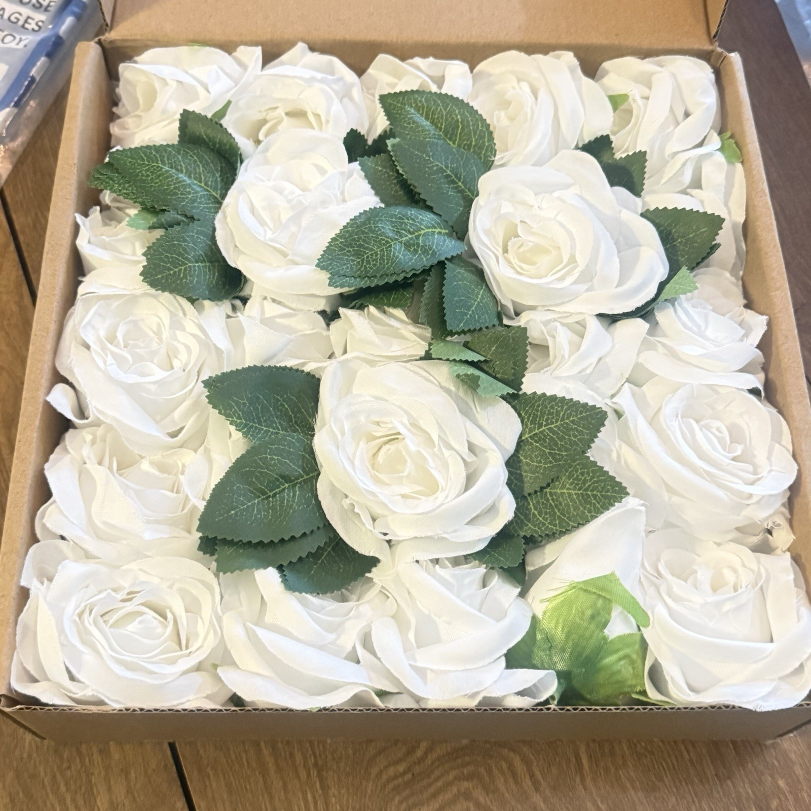 Floroom Artificial Flowers 25pcs Real Looking Ivory Foam Fake Roses with Stems
