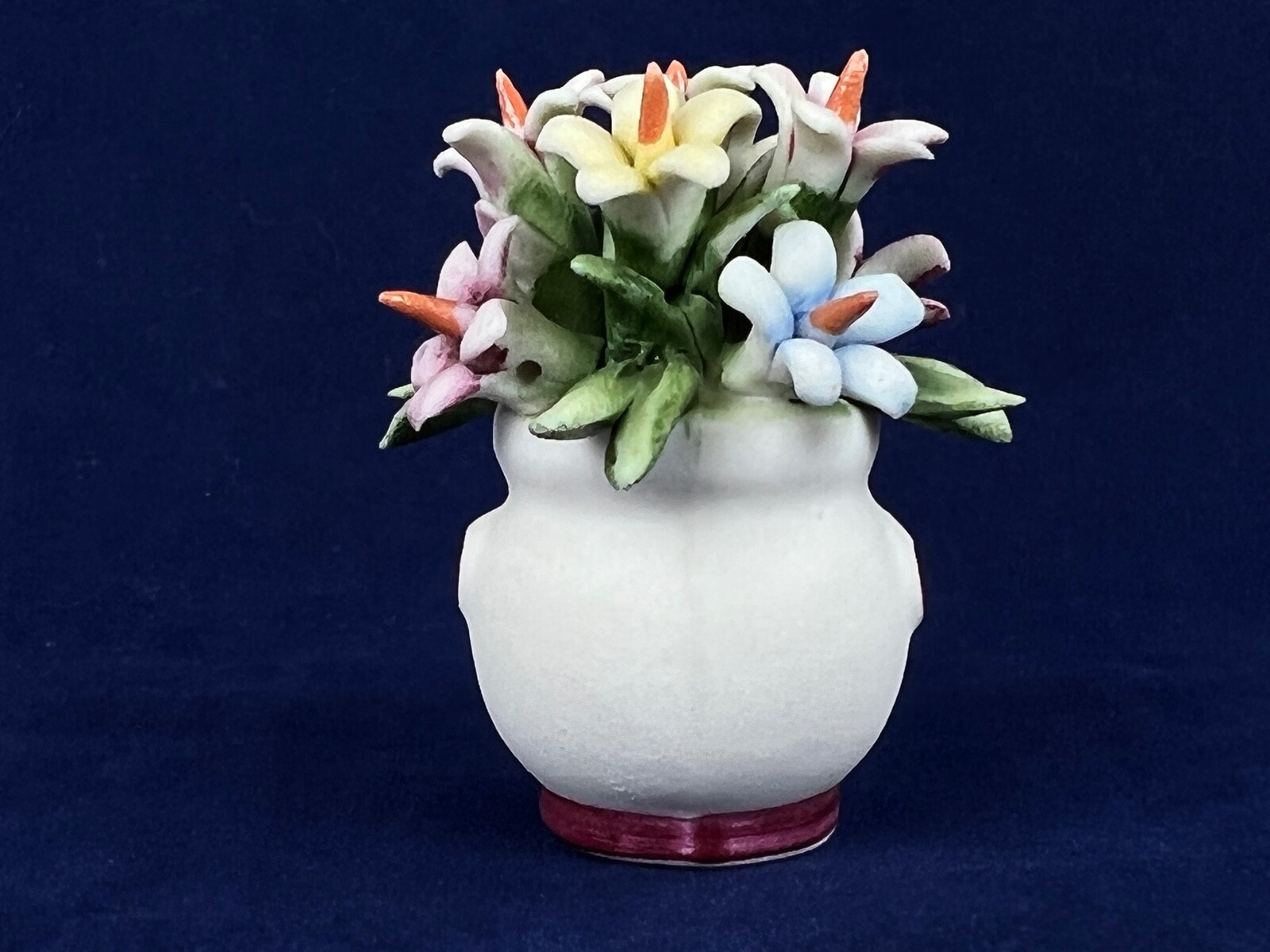 AMC Capodimonte Italy Tiny 2 Inch Bouquet of Flowers in Vase Pink Yellow Blue