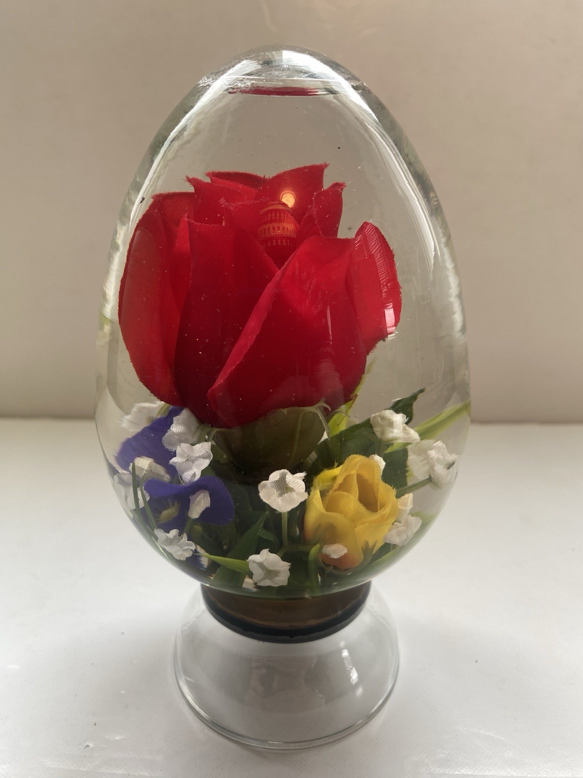 Novelty Decorative Buttplug Shaped Red Rose Flowers Clear Liquid Paperweight