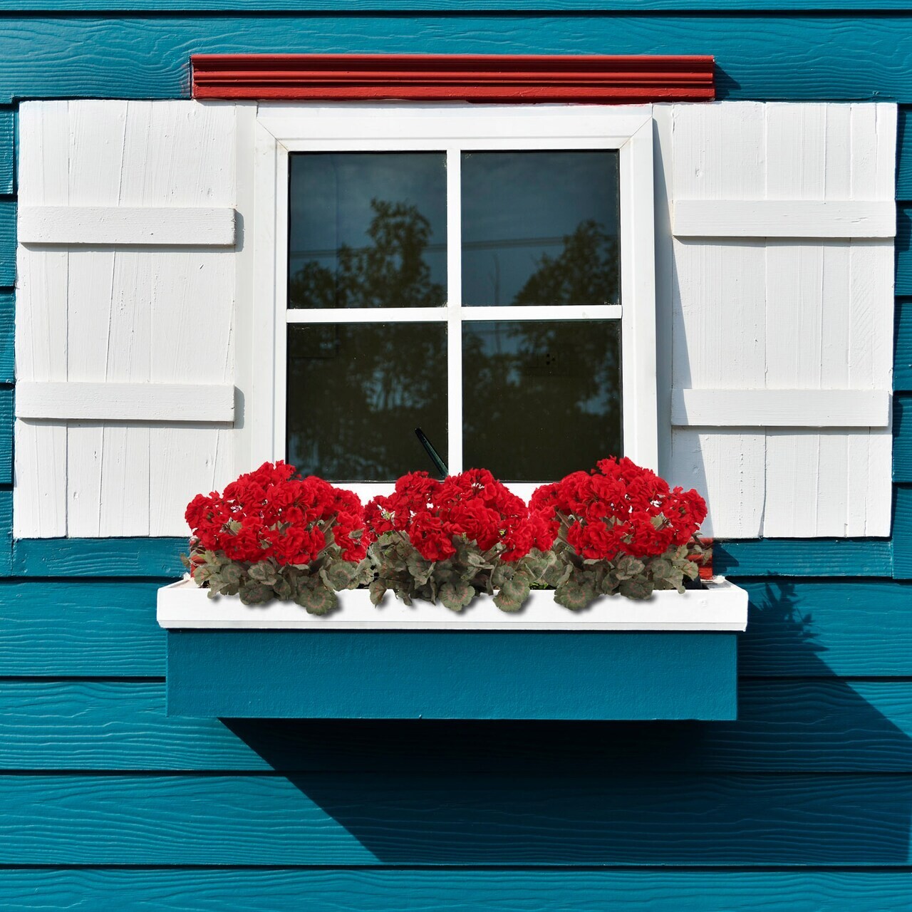 Red Geranium Bush 18 in Flower 7 Silk Vibrant Bloom Realistic Floral Decor 2Pack