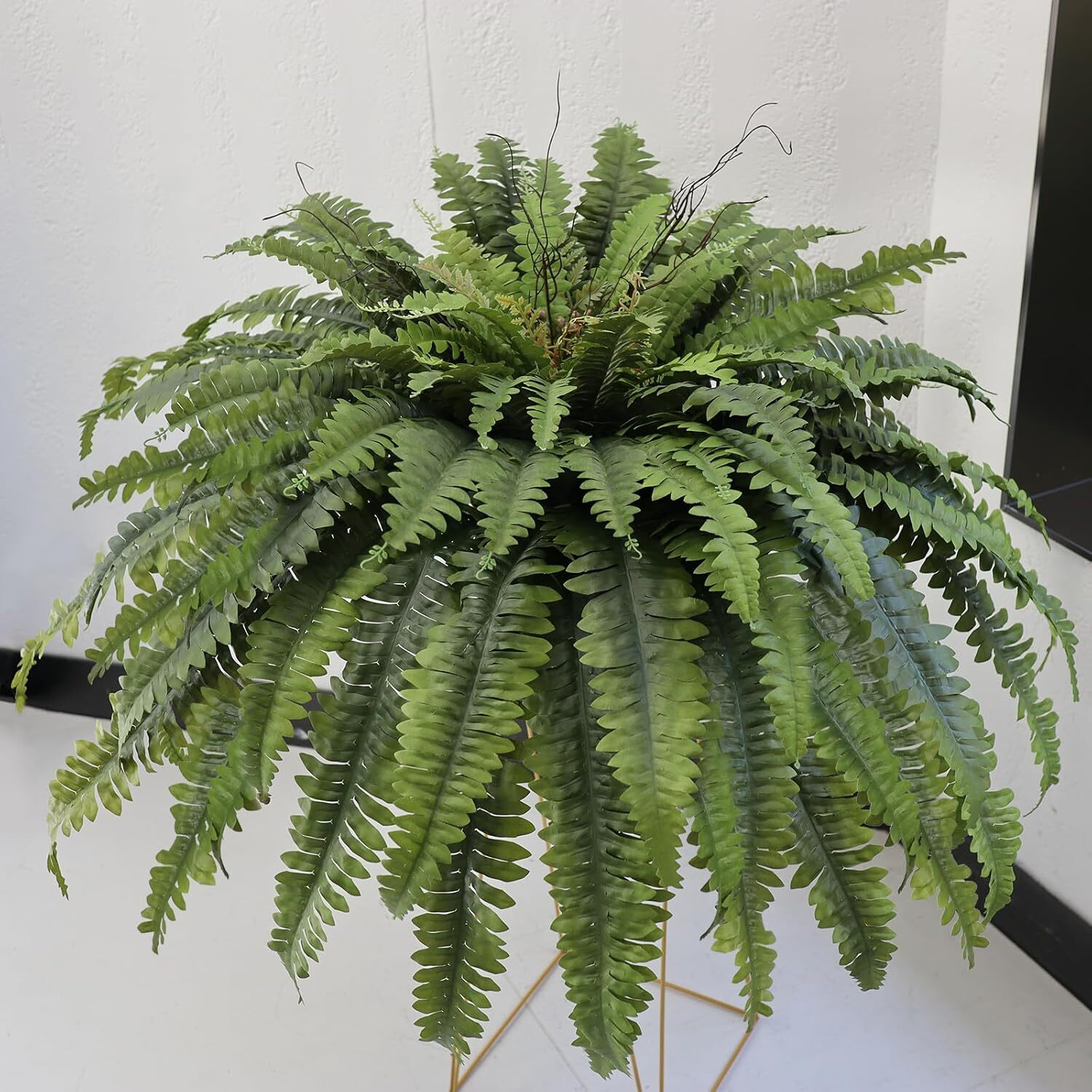 Artificial plants, planted for garden, porch and office decoration