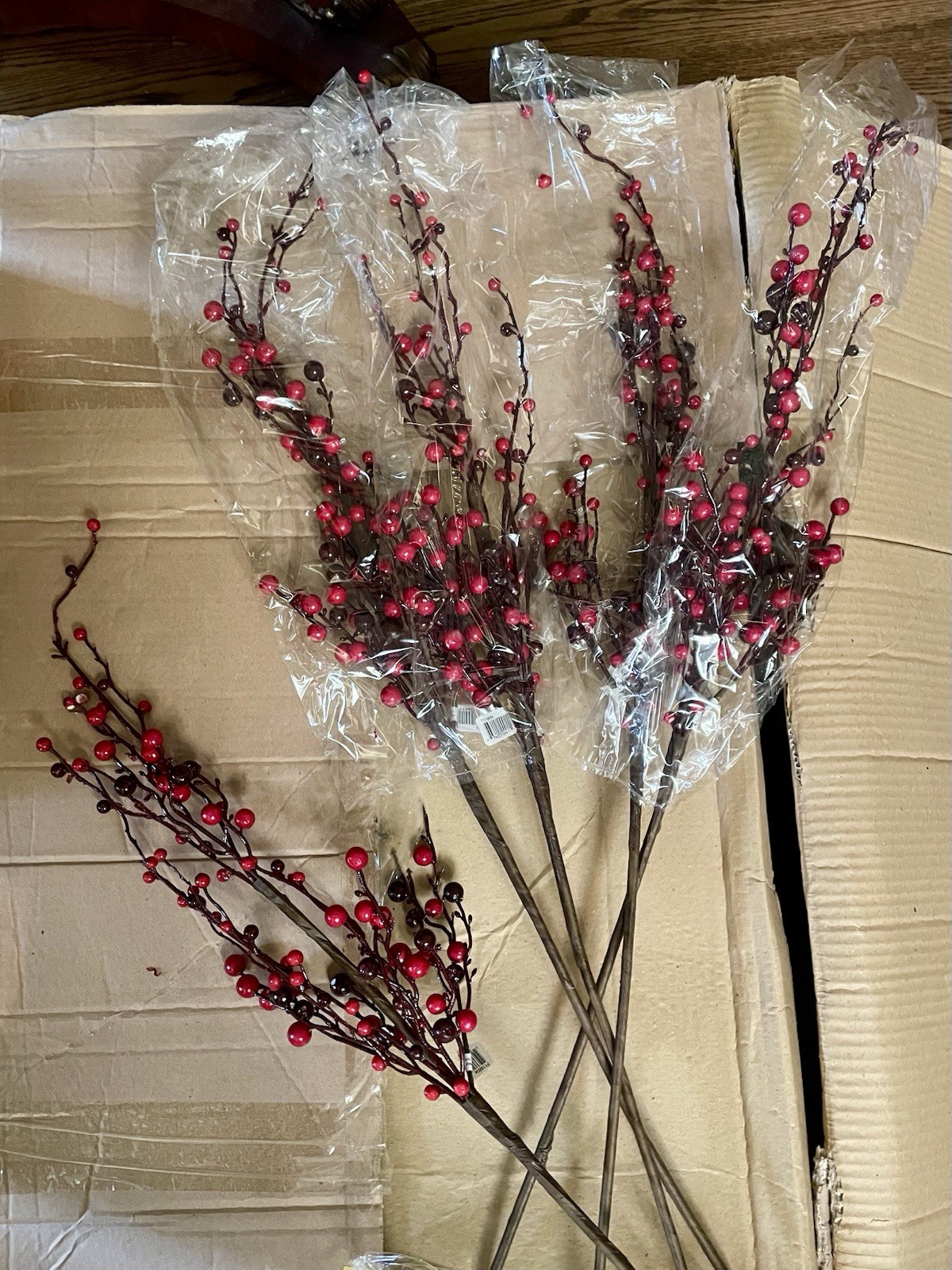 Lot Of 12 Vickerman Christmas Red Burgundy Mixed Berry Branch Sprays 34” Long