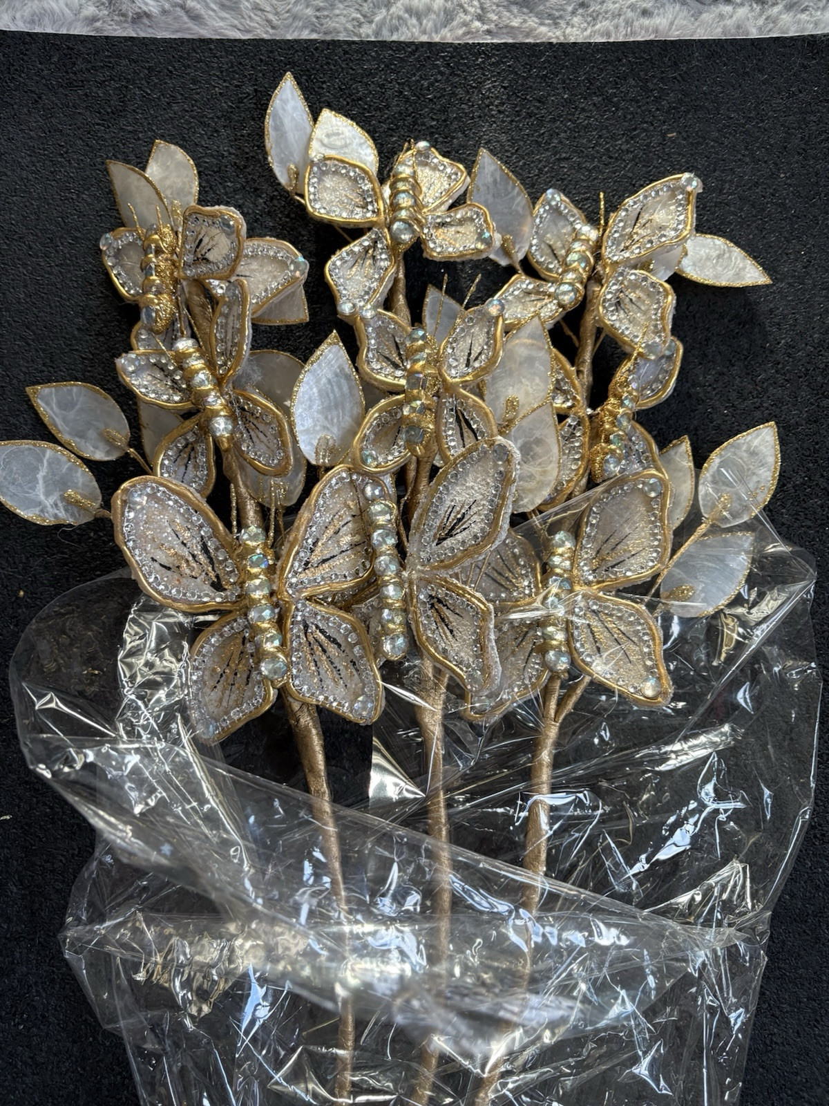 butterfly bouquet made of capiz shells mettalic gold silver 30” Long Stem (3)