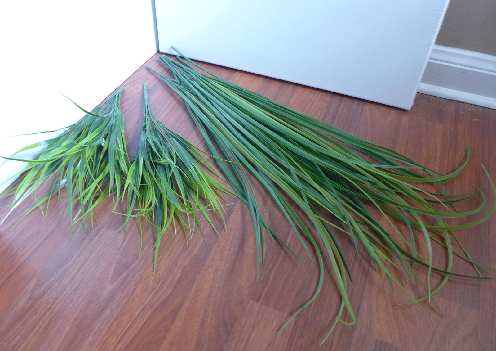 10 Long Grasses With Two Bushes Artificial Plastic Plants Home Garden Landscape