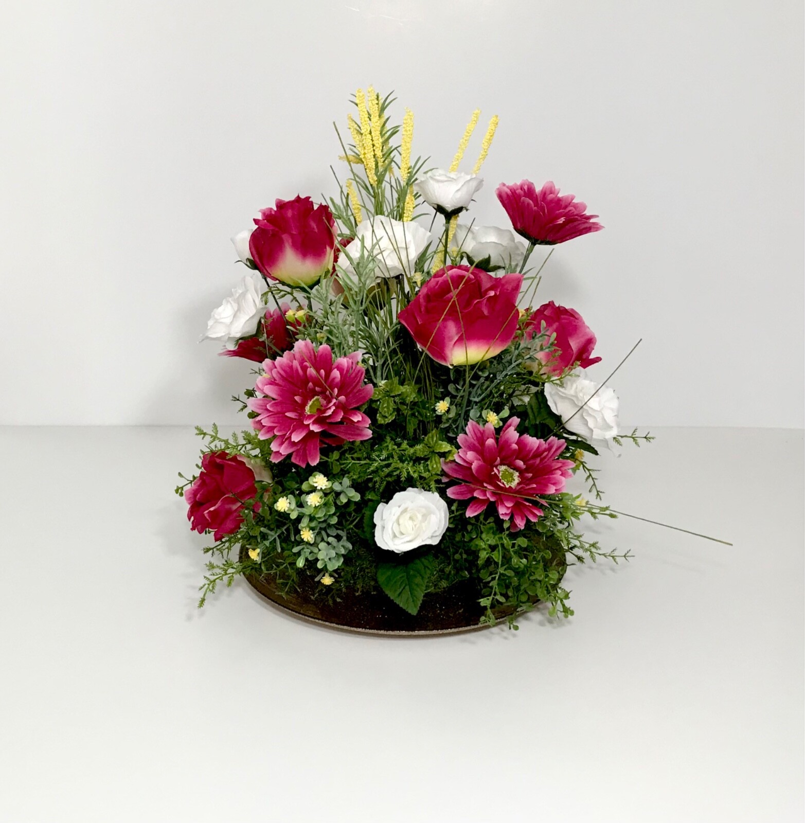 ELEGANT PINK WHITE ROSES LARGE FLORAL ARRANGEMENT CENTERPIECE GLASS PLATE NEW