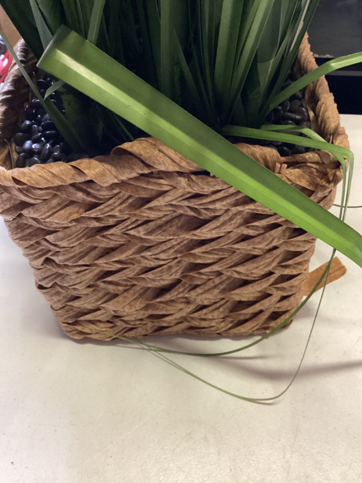 GREEN GRASS THICK IN ROPE BASKET ARTIFICIAL FLOWER 36” Tall 8” x 8” Basket