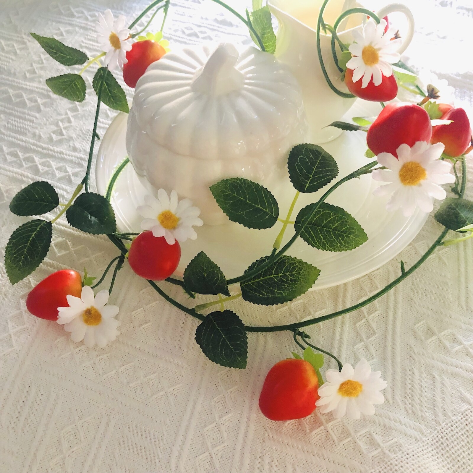Artificial Strawberry Flowers Plant Vine Garland for Wedding Birthday Home Decor