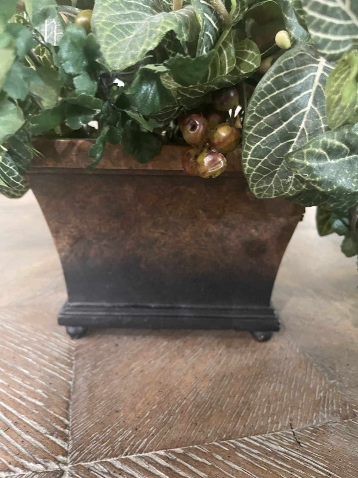 Faux Greenery & Berry Floral Arrangement Sm Resin Footed Container
