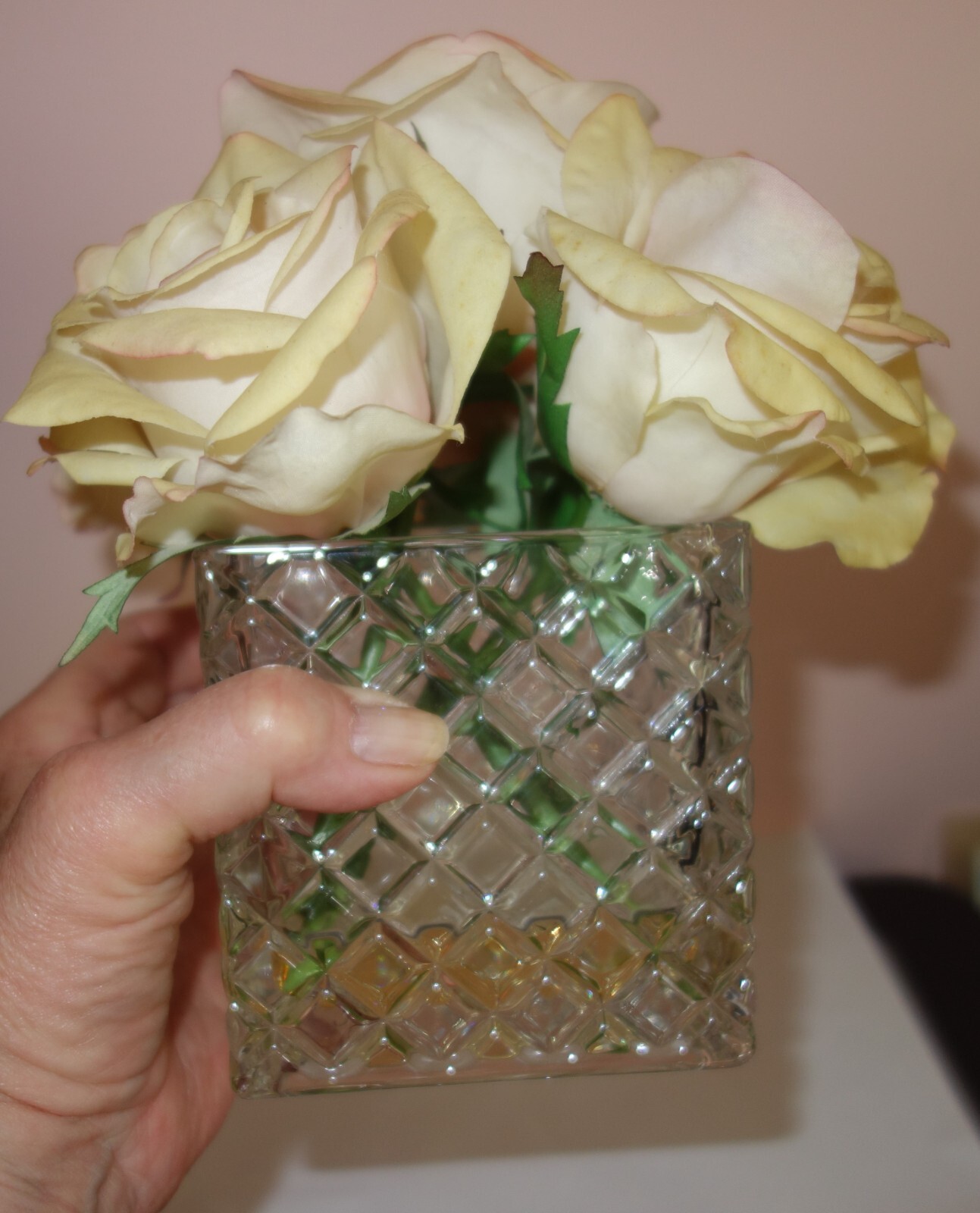 Silk Roses Flower Arrangement Centerpiece In Cube Glass Vase With Faux Water