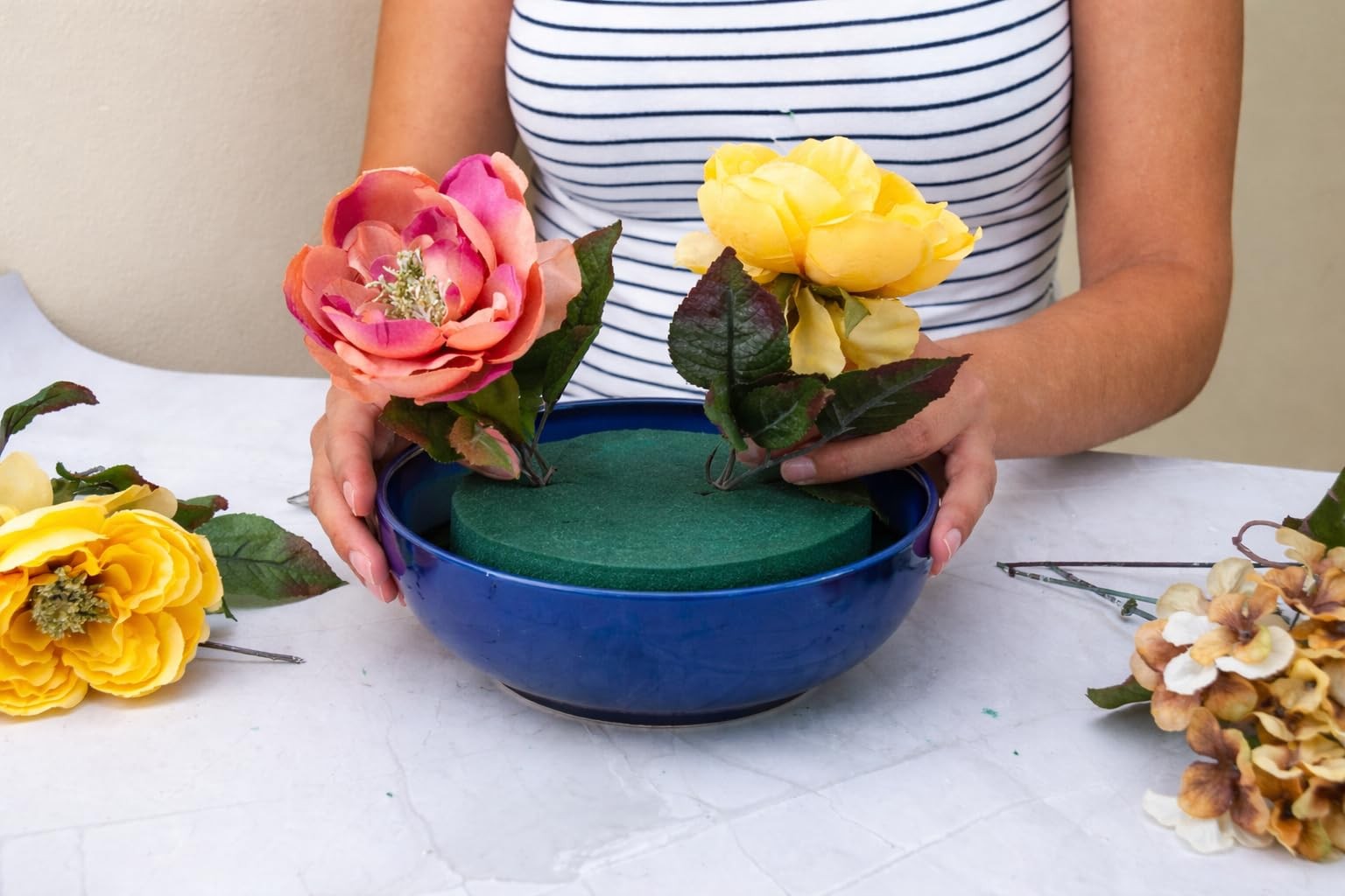 Green Floral Foam Round Blocks 4 Pack
