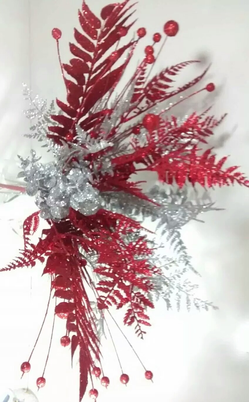 Set Of 6 Mixed Metallic Glitter Red & Silver Berry Sprays Floral Decoration